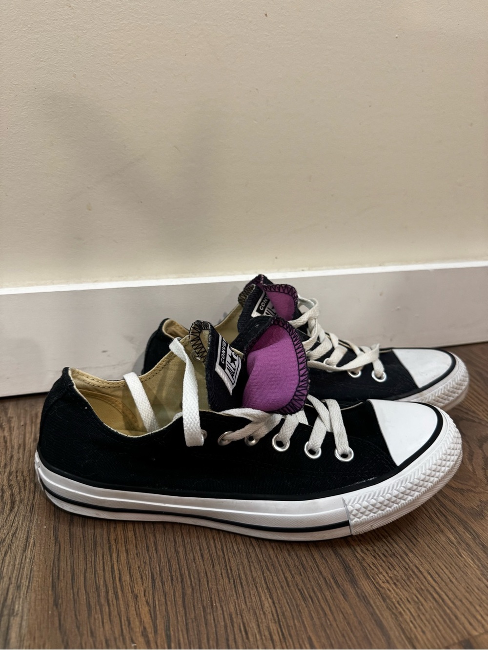 Classic Low-Top Canvas Sneakers in Black with Purple Tongue